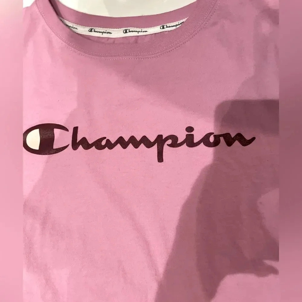 WOMENS CHAMPION HERITAGE VINTAGE LOGO CROP TEE COLOR ICE CAKE SIZE LARGE - Picture 4 of 12